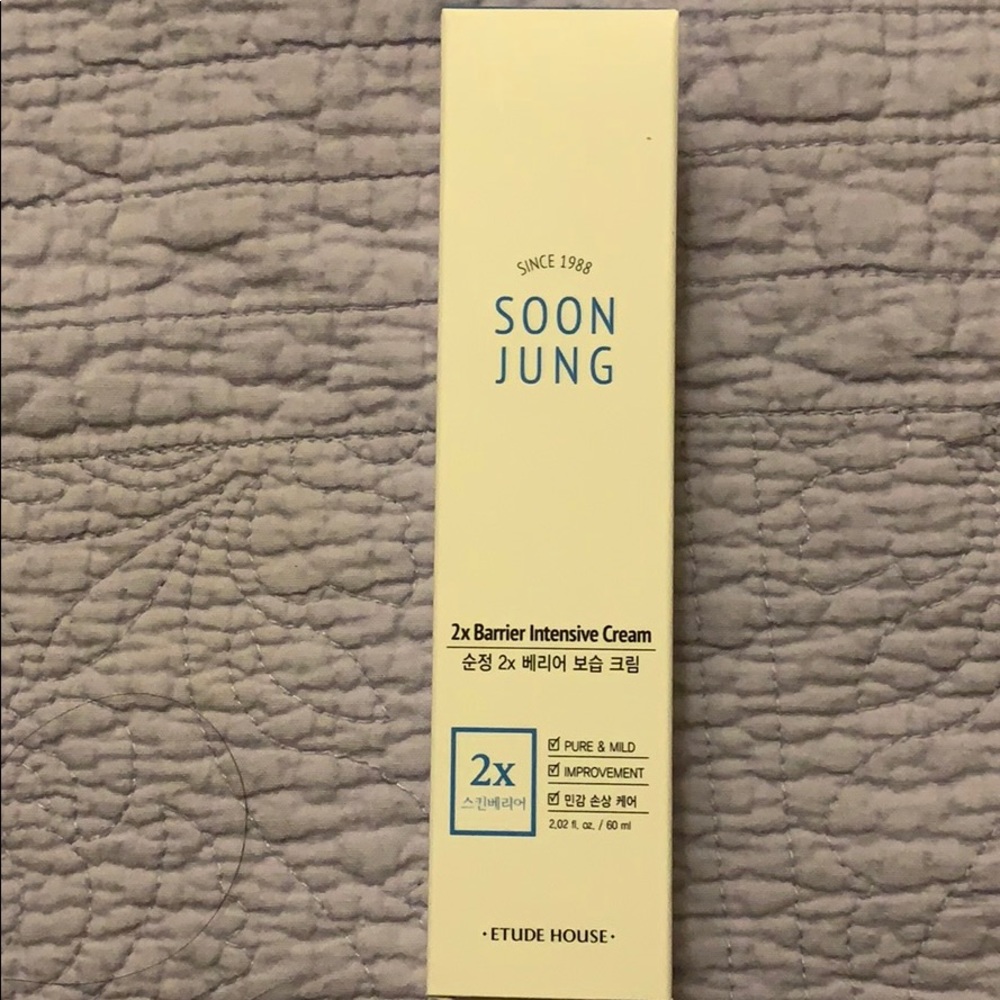 Etude House Soon Jung 2x barrier Intensive Cream